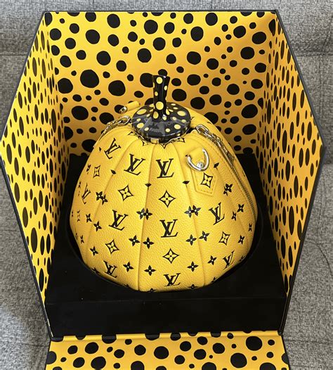 louis vuitton yayoi kusama pumpkin bag